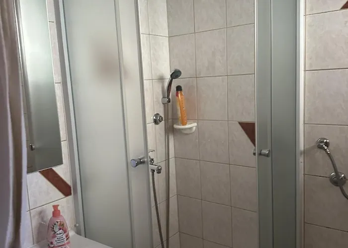 Dvokrevetni Centar *